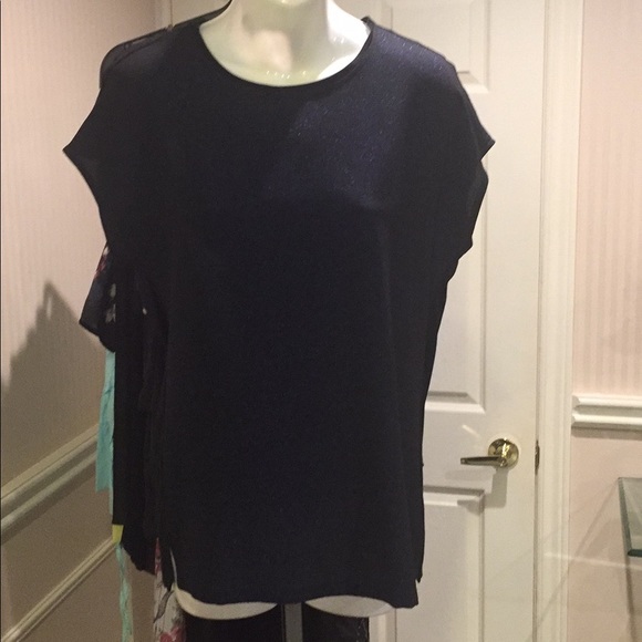 💕Host Pick💕NWOT Blk and navy metallic threading - Picture 3 of 4